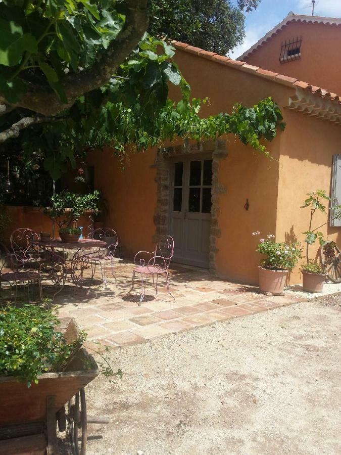 Hotel Les Anes De Petit Jean Pierrefeu-du-Var Exterior foto